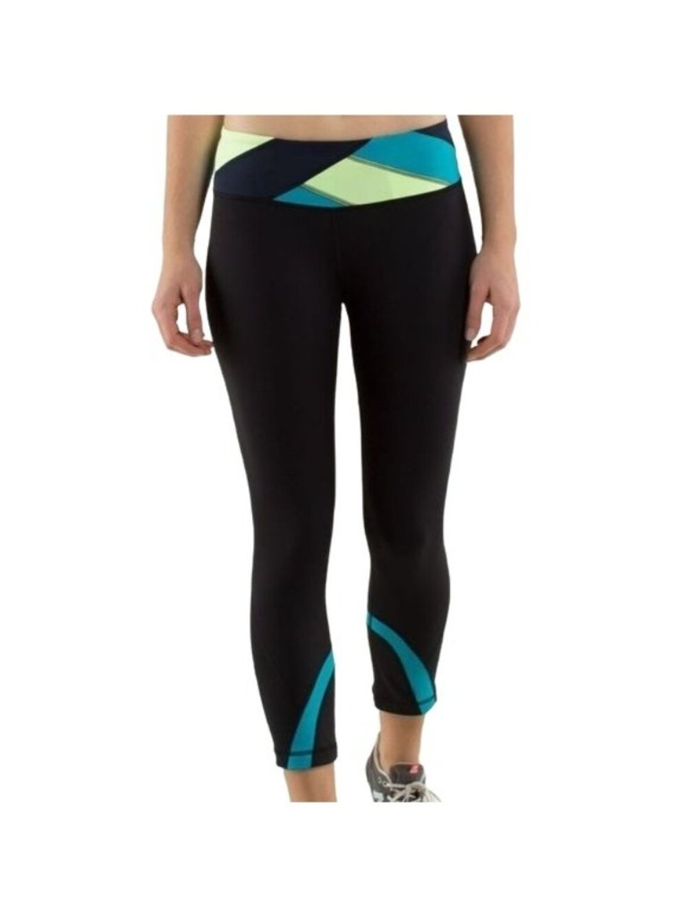 Lululemon Womens Run Inspire Crop II Black Blue Quilt Winter Leggings Size 4